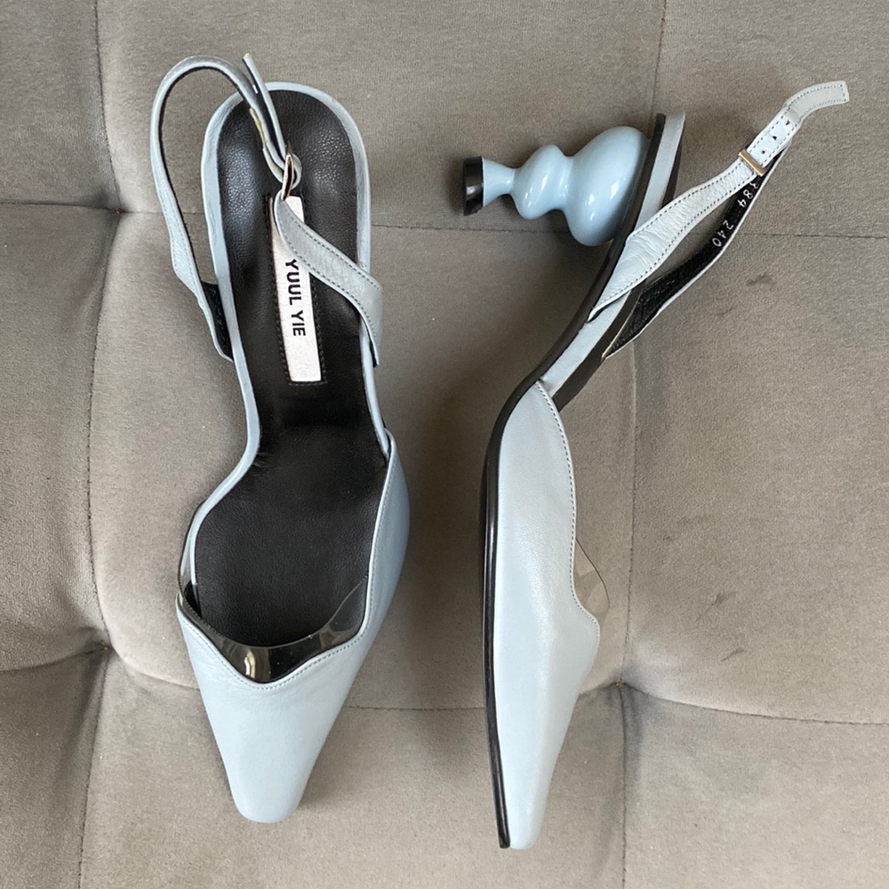Yuul Yie sling back